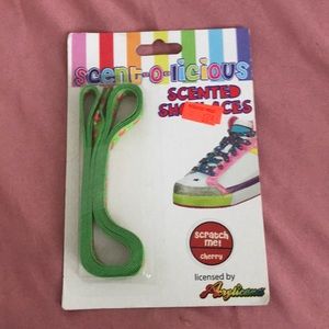 Scent-o-licious laces